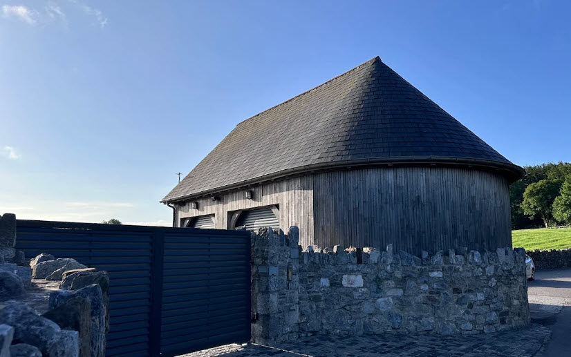 Belvelly Castle "De Barrà", Ireland